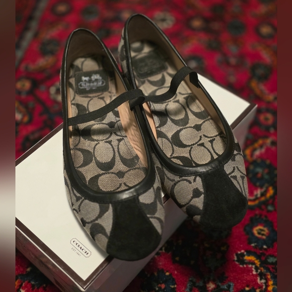 Coach Shoes - COACH - Women's Black and Gray Ballet Flats